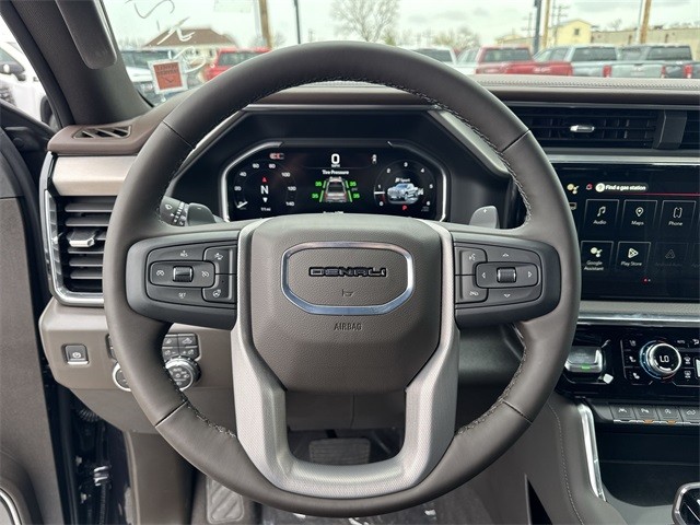 GMC Sierra 1500 Vehicle Full-screen Gallery Image 14