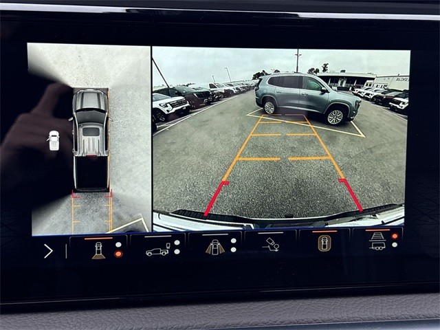 GMC Sierra 1500 Vehicle Full-screen Gallery Image 17