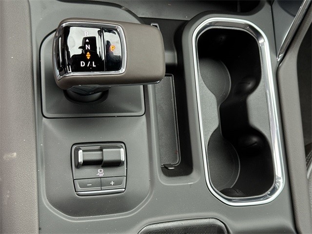 GMC Sierra 1500 Vehicle Full-screen Gallery Image 20