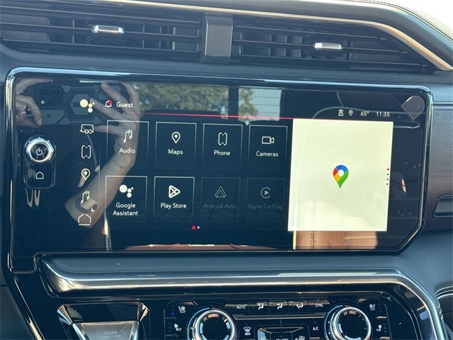 GMC Sierra 1500 Vehicle Full-screen Gallery Image 16