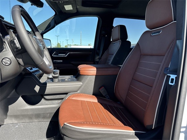 GMC Sierra 1500 Vehicle Full-screen Gallery Image 11