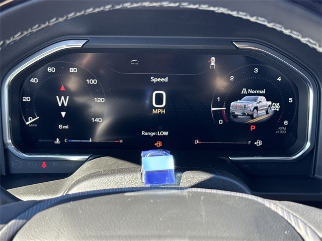 GMC Sierra 1500 Vehicle Full-screen Gallery Image 15