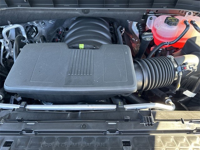 GMC Sierra 1500 Vehicle Full-screen Gallery Image 26