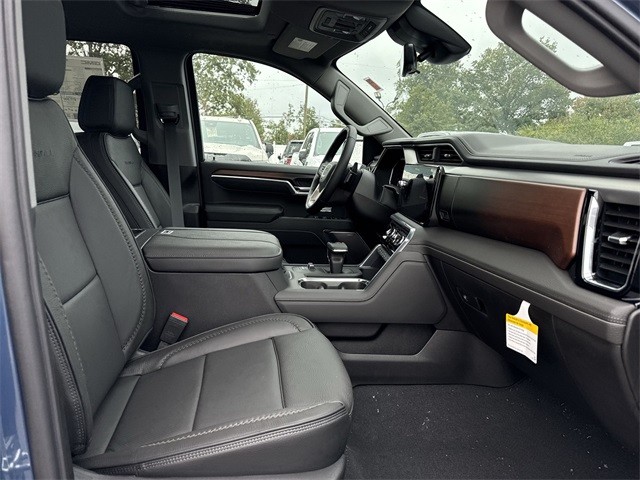 GMC Sierra 1500 Vehicle Full-screen Gallery Image 25