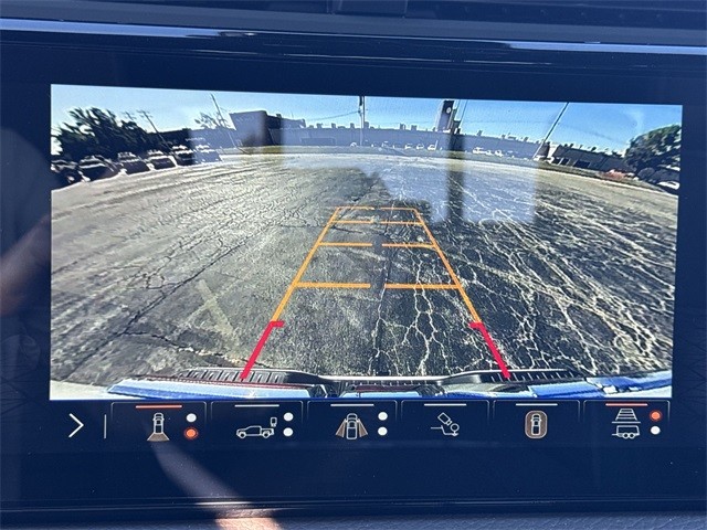 GMC Sierra 1500 Vehicle Full-screen Gallery Image 17