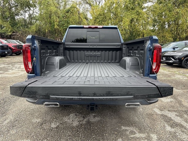 GMC Sierra 1500 Vehicle Full-screen Gallery Image 23