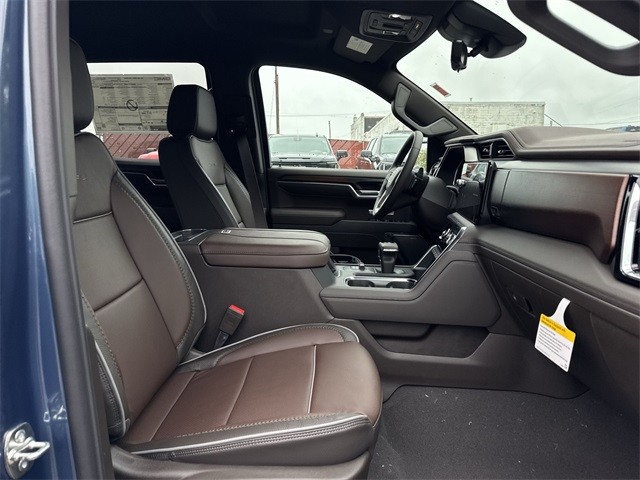 GMC Sierra 1500 Vehicle Full-screen Gallery Image 24