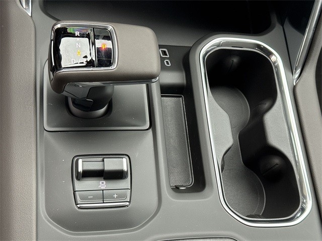 GMC Sierra 1500 Vehicle Full-screen Gallery Image 20