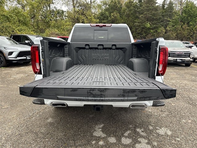 GMC Sierra 1500 Vehicle Full-screen Gallery Image 24