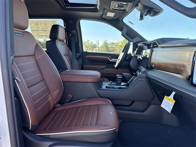 GMC Sierra 1500 Vehicle Full-screen Gallery Image 25