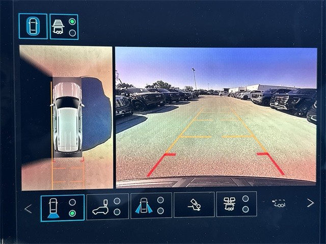 GMC Yukon Vehicle Full-screen Gallery Image 17