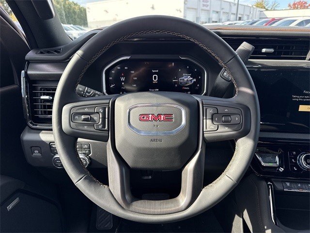 GMC Sierra 2500HD Vehicle Full-screen Gallery Image 14