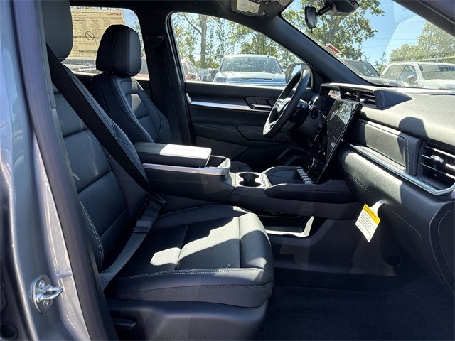 GMC Terrain Vehicle Full-screen Gallery Image 24