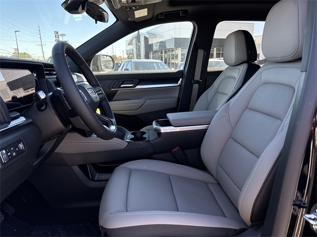 GMC Terrain Vehicle Full-screen Gallery Image 11