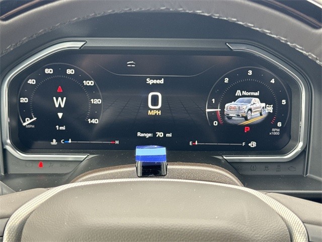 GMC Sierra 1500 Vehicle Full-screen Gallery Image 15