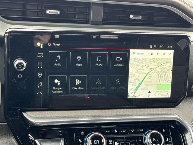 GMC Sierra 1500 Vehicle Full-screen Gallery Image 16