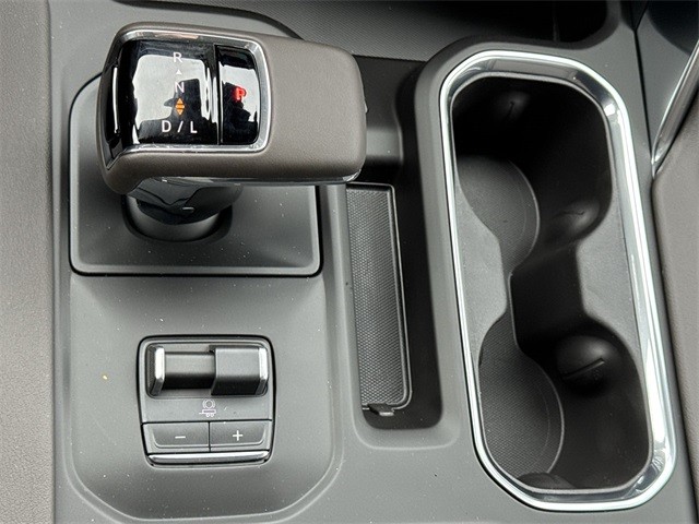 GMC Sierra 1500 Vehicle Full-screen Gallery Image 20