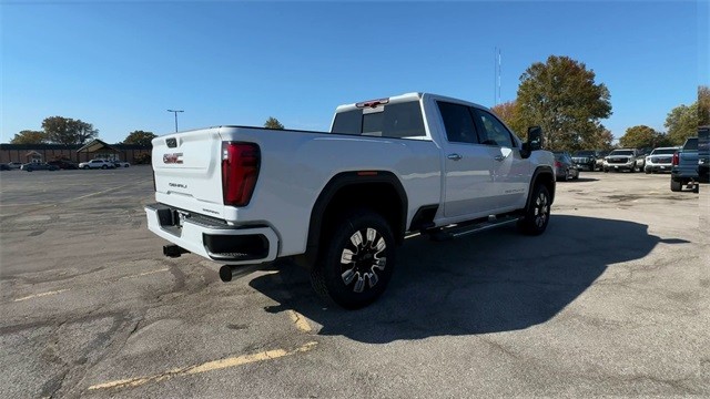 GMC Sierra 2500HD Vehicle Full-screen Gallery Image 08