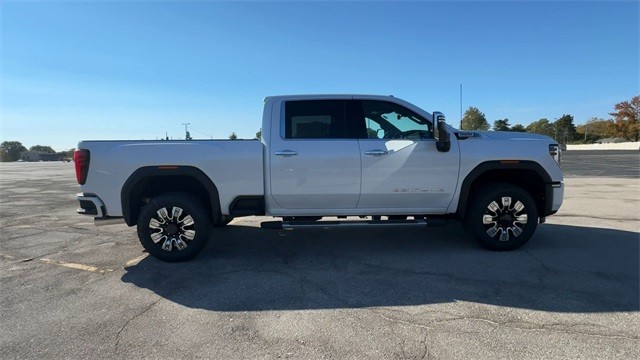 GMC Sierra 2500HD Vehicle Full-screen Gallery Image 09