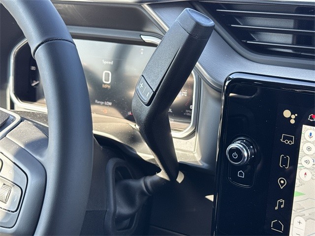 GMC Sierra 2500HD Vehicle Full-screen Gallery Image 20