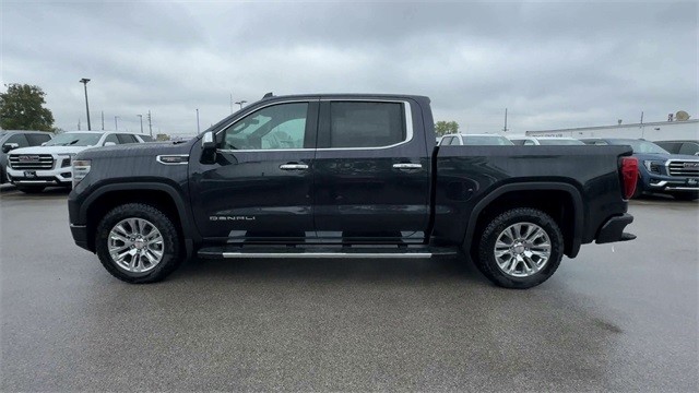 GMC Sierra 1500 Vehicle Full-screen Gallery Image 05