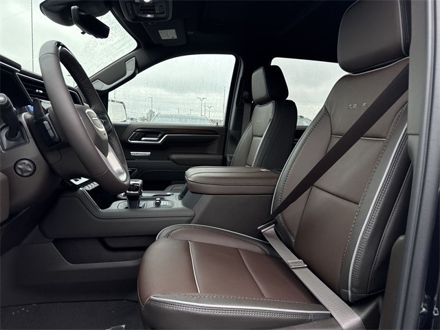 GMC Sierra 1500 Vehicle Full-screen Gallery Image 11