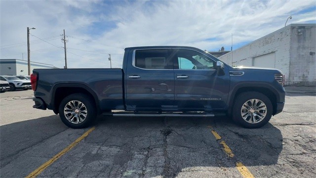 GMC Sierra 1500 Vehicle Full-screen Gallery Image 09