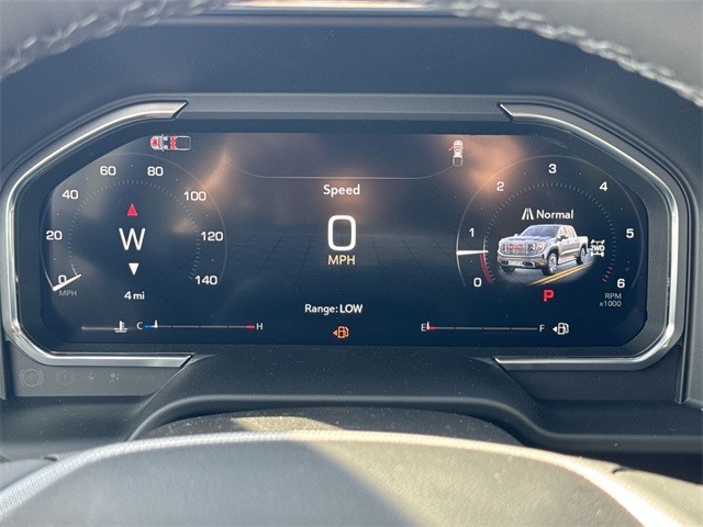 GMC Sierra 1500 Vehicle Full-screen Gallery Image 15