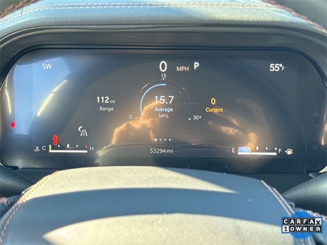 Jeep Grand Cherokee Vehicle Full-screen Gallery Image 15