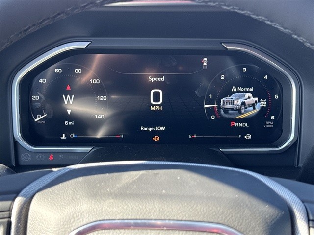 GMC Sierra 2500HD Vehicle Full-screen Gallery Image 15