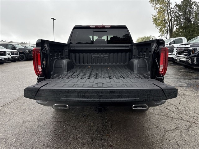 GMC Sierra 1500 Vehicle Full-screen Gallery Image 24