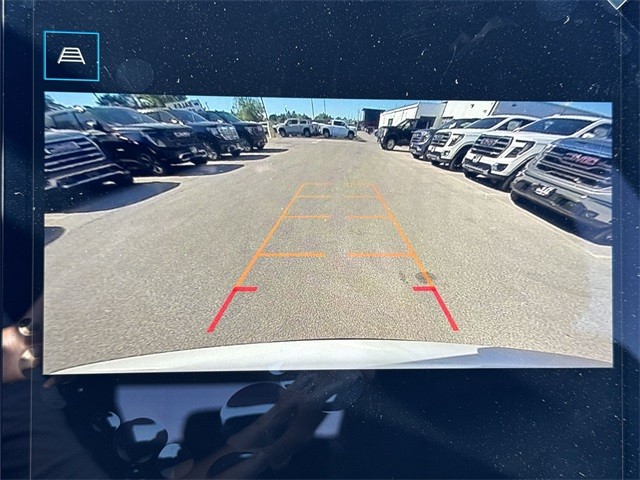 GMC Terrain Vehicle Full-screen Gallery Image 17