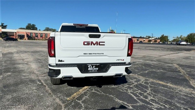 GMC Sierra 1500 Vehicle Full-screen Gallery Image 07