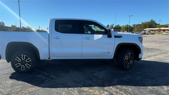 GMC Sierra 1500 Vehicle Full-screen Gallery Image 09
