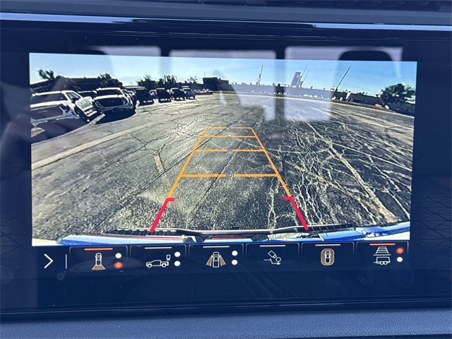 GMC Sierra 1500 Vehicle Full-screen Gallery Image 17