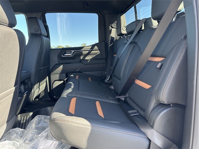 GMC Sierra 1500 Vehicle Full-screen Gallery Image 22