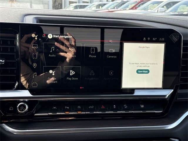 GMC Sierra 1500 Vehicle Full-screen Gallery Image 16