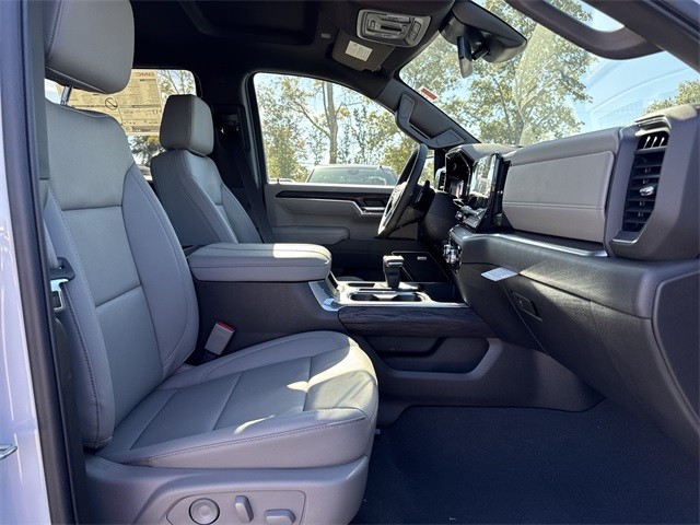 GMC Sierra 1500 Vehicle Full-screen Gallery Image 24