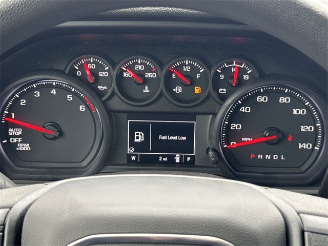 GMC Sierra 1500 Vehicle Full-screen Gallery Image 15