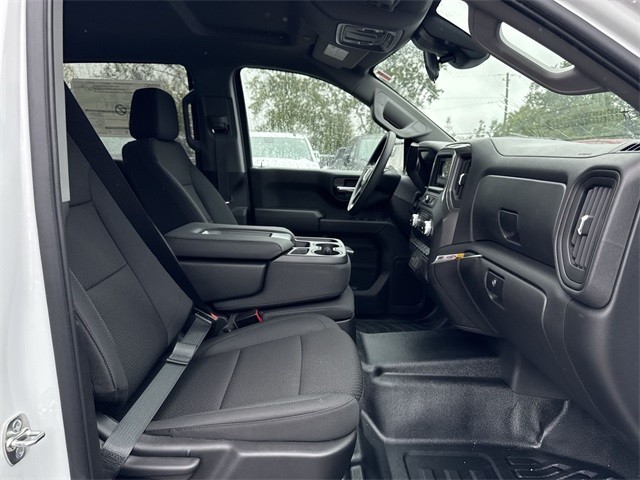 GMC Sierra 1500 Vehicle Full-screen Gallery Image 23