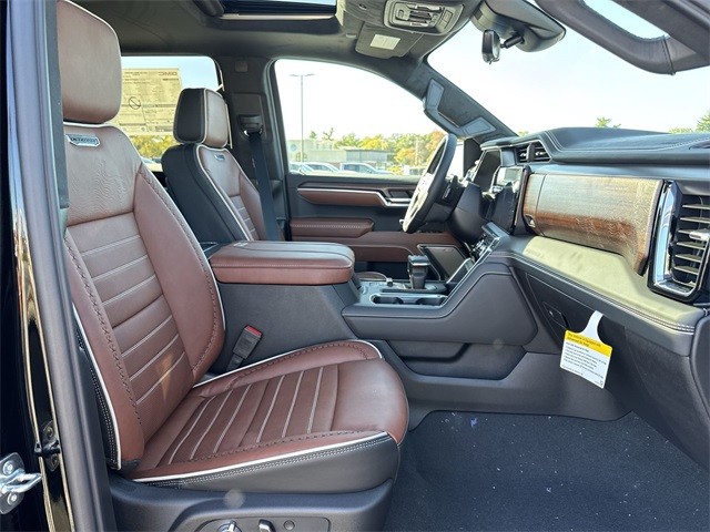 GMC Sierra 1500 Vehicle Full-screen Gallery Image 25