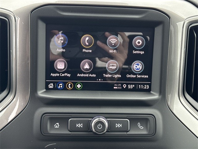 GMC Sierra 1500 Vehicle Full-screen Gallery Image 16