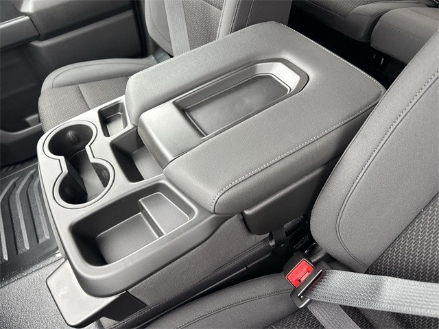 GMC Sierra 1500 Vehicle Full-screen Gallery Image 20