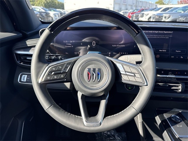 Buick Enclave Vehicle Full-screen Gallery Image 14