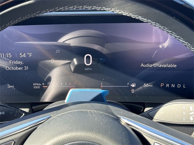 Buick Enclave Vehicle Full-screen Gallery Image 15