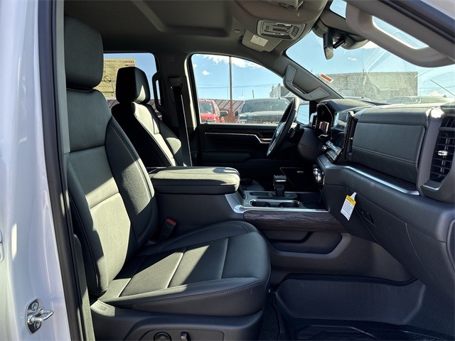 GMC Sierra 1500 Vehicle Full-screen Gallery Image 24