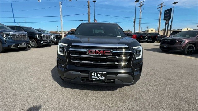 GMC Terrain Vehicle Full-screen Gallery Image 03