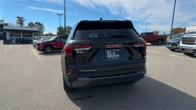 GMC Terrain Vehicle Full-screen Gallery Image 07