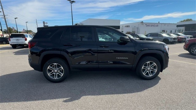 GMC Terrain Vehicle Full-screen Gallery Image 09