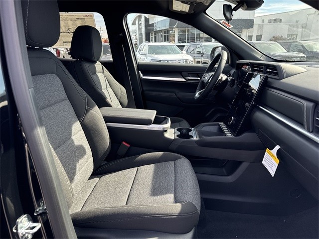 GMC Terrain Vehicle Full-screen Gallery Image 24